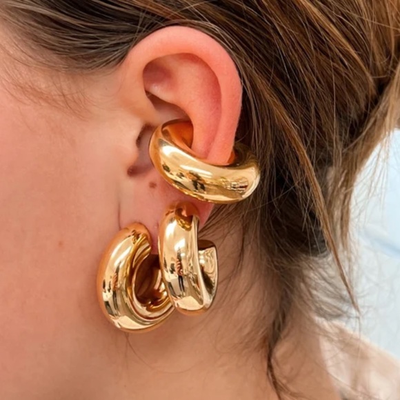 JoDie Ear Cuff - Picture 2 of 3